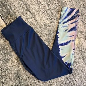 Girls athletic leggings